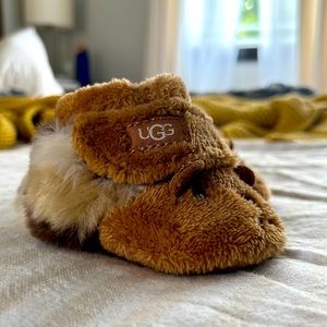 Bixbie Bear Stuffie Bootie UGG infant size 1.